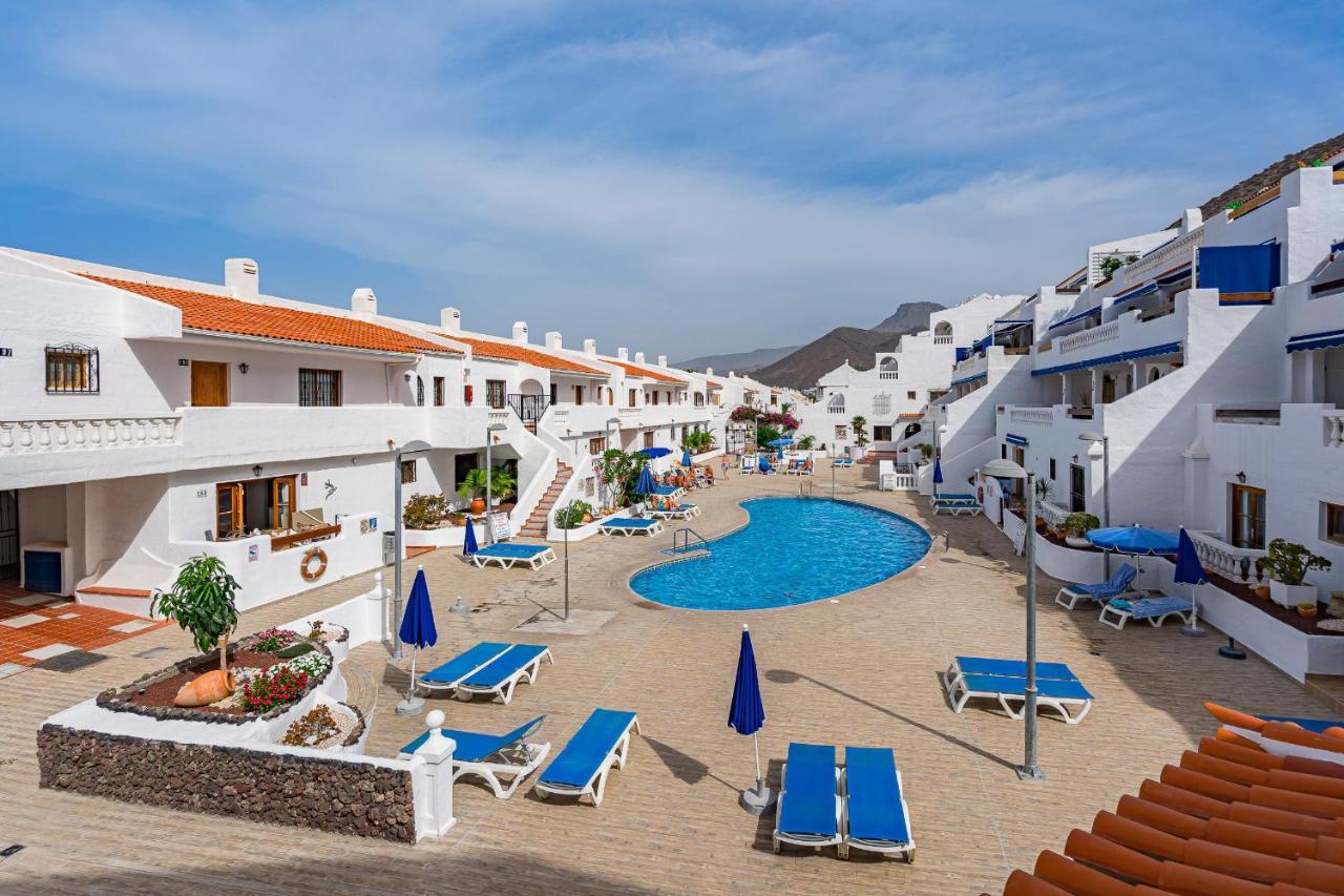 Studia Port Royale Appartement Arona  Buitenkant foto