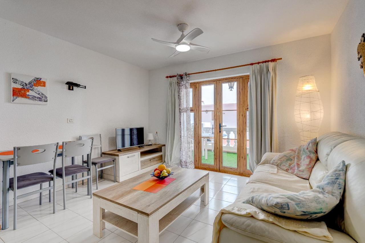 Studia Port Royale Appartement Arona  Buitenkant foto